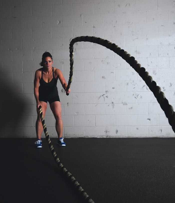 fitness-trainer-rope